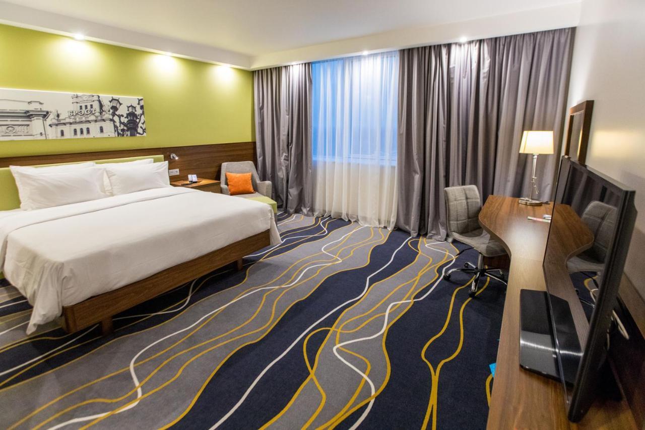 Hotel Hampton By Hilton Brest Exterior foto