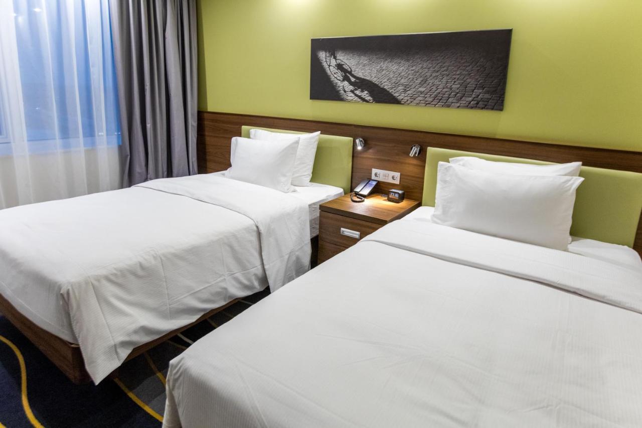 Hotel Hampton By Hilton Brest Exterior foto